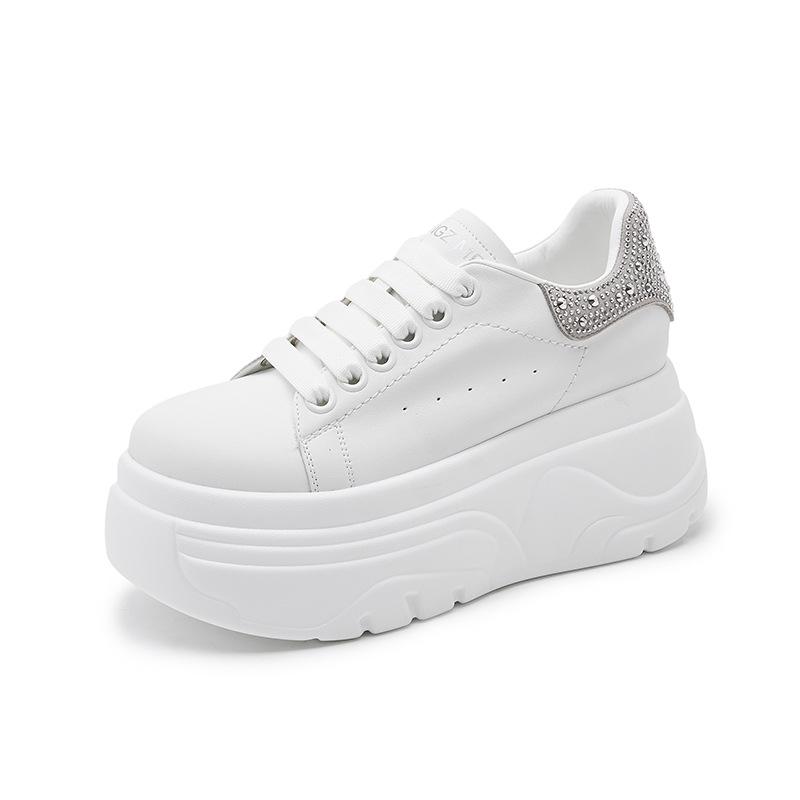 Белые туфли на платформе женские 2025 новая весенне-летняя мода универсальная спортивная и повседневная обувь женская обувь на танкетке с внутренней высотой женская обувь 39
Белые туфли на платформе женские 2025 новая весенне-летняя мода универсальная спортивная и повседневная обувь женская обувь на танкетке с внутренней высотой женская обувь 39
