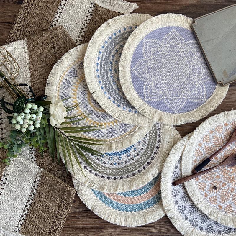 Round Placemat Cotton Tassel Antiskid Dining Table Mat Absorbent Insulation Dish Pad Desk Decoration and Accessories Plate Mug 33cm
Round Placemat Cotton Tassel Antiskid Dining Table Mat Absorbent Insulation Dish Pad Desk Decoration and Accessories Plate Mug 33cm