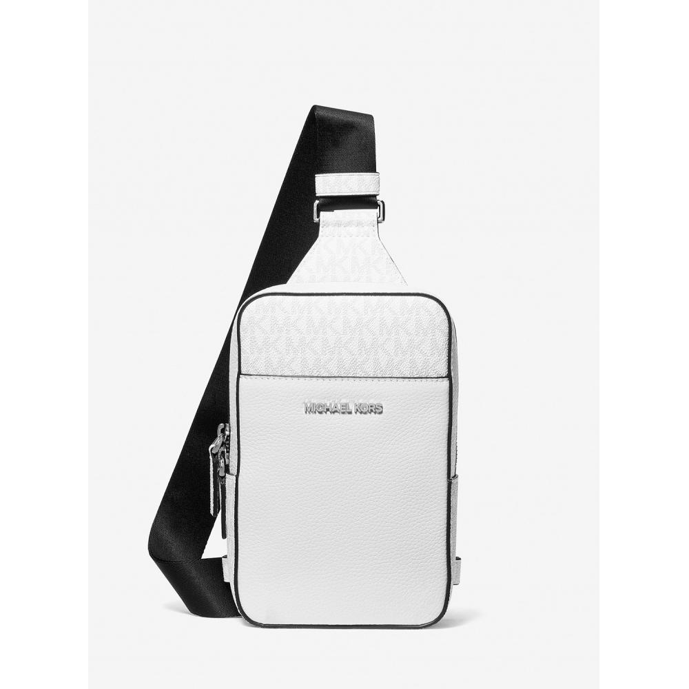 Michael Kors Cooper Кожаная сумка-слинг с логотипом, средняя 37f4lcoc2l3535 Ярко-белый F
Michael Kors Cooper Кожаная сумка-слинг с логотипом, средняя 37f4lcoc2l3535 Ярко-белый F