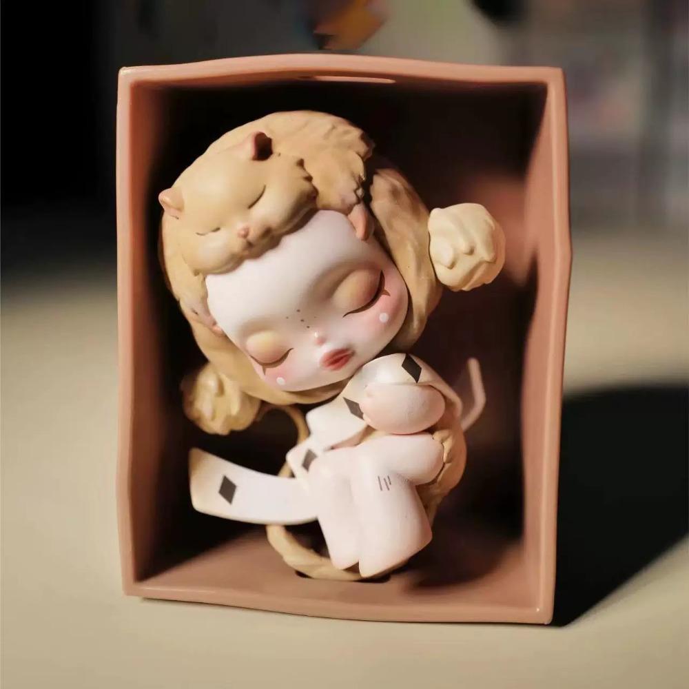 Серия Weekday Wonderland Внутренняя версия Фигурка-сюрприз Кукла Игрушка Сувенир Украшение для автомобиля Подарок
Серия Weekday Wonderland Внутренняя версия Фигурка-сюрприз Кукла Игрушка Сувенир Украшение для автомобиля Подарок