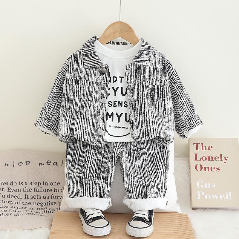 Комплект из трех предметов из денима в стиле ретро для мальчиков с длинным рукавом, весенний, повседневный комплект брюк для малышей, модный 120 белый
Комплект из трех предметов из денима в стиле ретро для мальчиков с длинным рукавом, весенний, повседневный комплект брюк для малышей, модный 120 белый