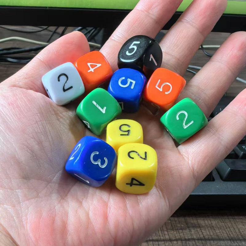 10PCS 16MM Game Dice Numbered 1-6 Math Manipulative Cubes Learning Activities Montessori Materials Educational
10PCS 16MM Game Dice Numbered 1-6 Math Manipulative Cubes Learning Activities Montessori Materials Educational