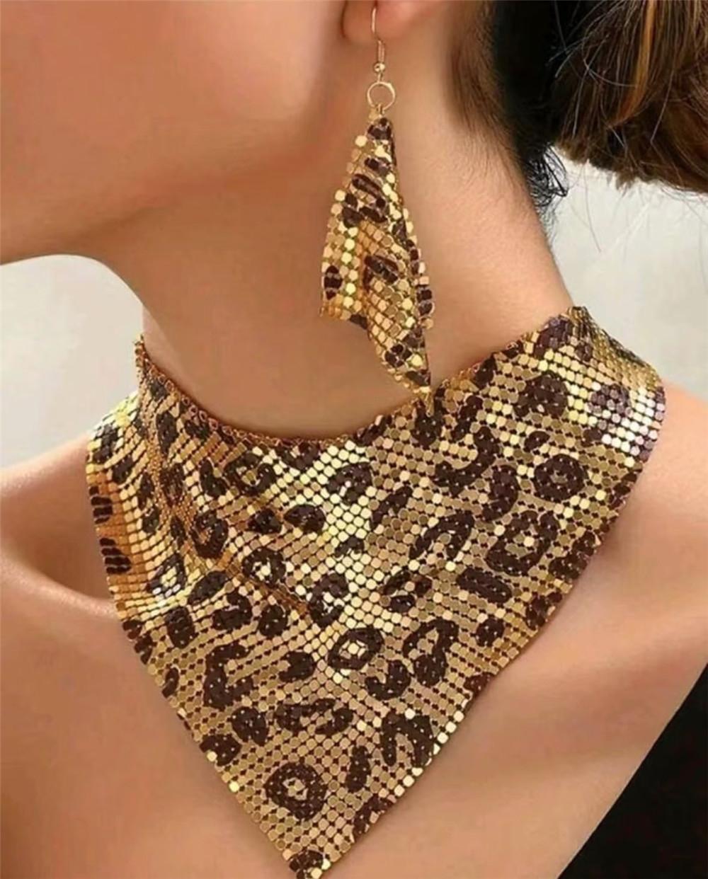 Fashion Leopard Print Jewelry Set, Sexy Bib Necklace & Dangle Earrings, Vintage Elegant Design, Versatile Stylish Accessor 55cm
Fashion Leopard Print Jewelry Set, Sexy Bib Necklace & Dangle Earrings, Vintage Elegant Design, Versatile Stylish Accessor 55cm