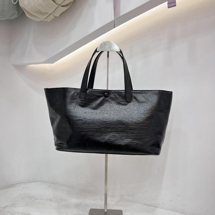 Large Capacity Tote Bag Women s Shoulder Handbag чёрный
Large Capacity Tote Bag Women s Shoulder Handbag чёрный