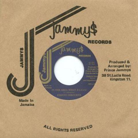 7inch Record JOHNNY OSBOURNE - In The Area (What A La La) / In The DSRLJ7007 Jammys/Dub Stor 1984 Japan Reggae, Ska & Dub
7inch Record JOHNNY OSBOURNE - In The Area (What A La La) / In The DSRLJ7007 Jammys/Dub Stor 1984 Japan Reggae, Ska & Dub