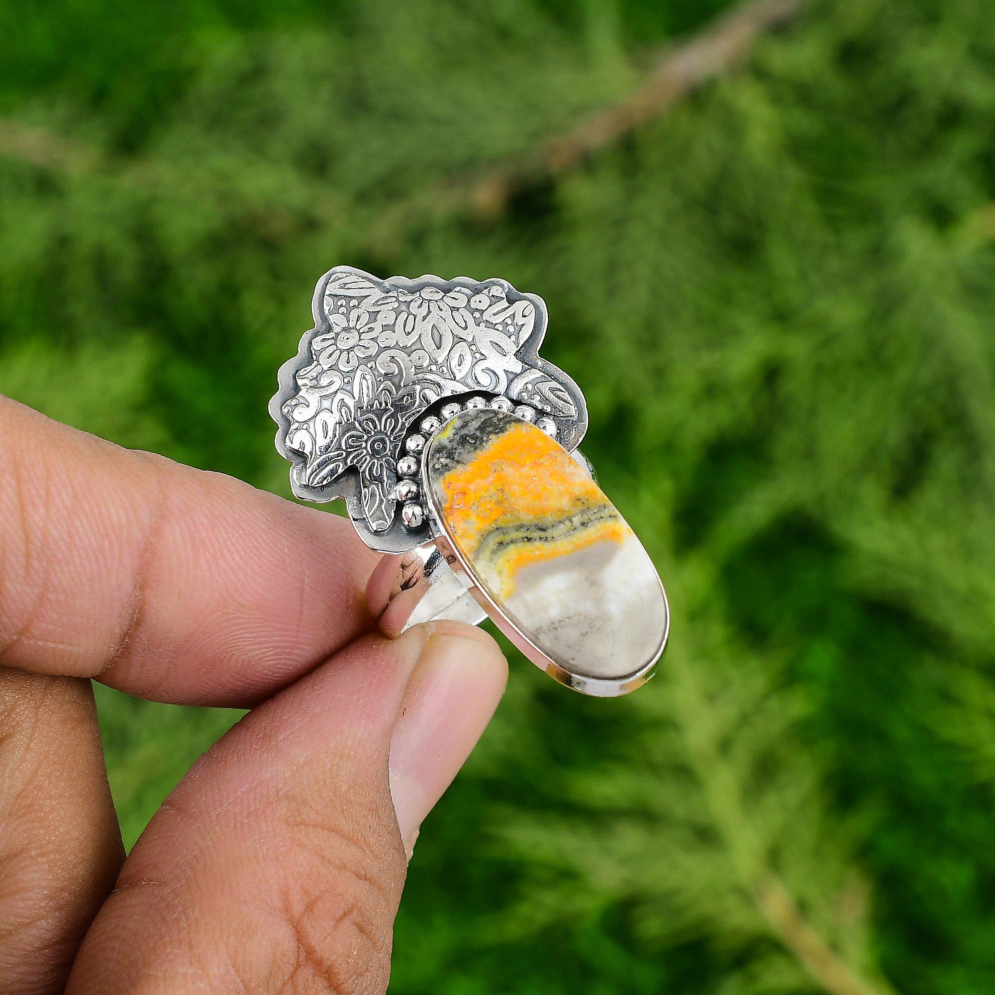 Oval Bumble Bee Jasper Stone Bezel Birthday New Ring Jewelry 925 Sterling Silver Adjustable
Oval Bumble Bee Jasper Stone Bezel Birthday New Ring Jewelry 925 Sterling Silver Adjustable
