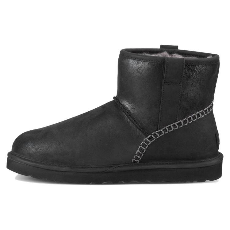 UGG Australia Classic Mini Stitch 1008621-BLK 43
UGG Australia Classic Mini Stitch 1008621-BLK 43
