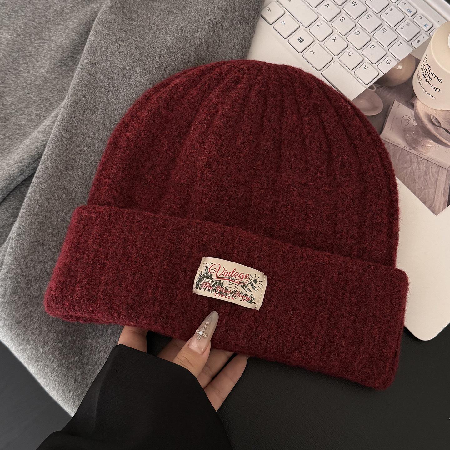 Autumn and Winter Knitted Woolen Hats with A Korean Style Atmosphere for Children Thick Warm and Fashionable Couple Headscarves M(56-58cm)
Autumn and Winter Knitted Woolen Hats with A Korean Style Atmosphere for Children Thick Warm and Fashionable Couple Headscarves M(56-58cm)