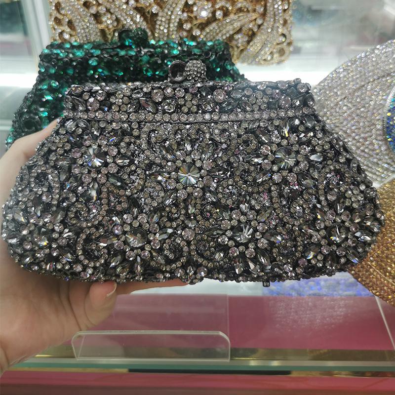 WHTUOHENG Evening Black Clutch Bags Orange/Green/Yellow Lady Female Rhinestone Crystal Clutches Purse Women’s Chain Handbag 19cmX10cmX6.5cm
WHTUOHENG Evening Black Clutch Bags Orange/Green/Yellow Lady Female Rhinestone Crystal Clutches Purse Women’s Chain Handbag 19cmX10cmX6.5cm