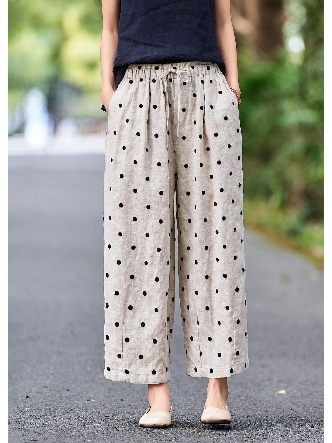 Spring 2026 Embroidered Linen Cropped Harem Pants with Drawstring One Size
Spring 2026 Embroidered Linen Cropped Harem Pants with Drawstring One Size
