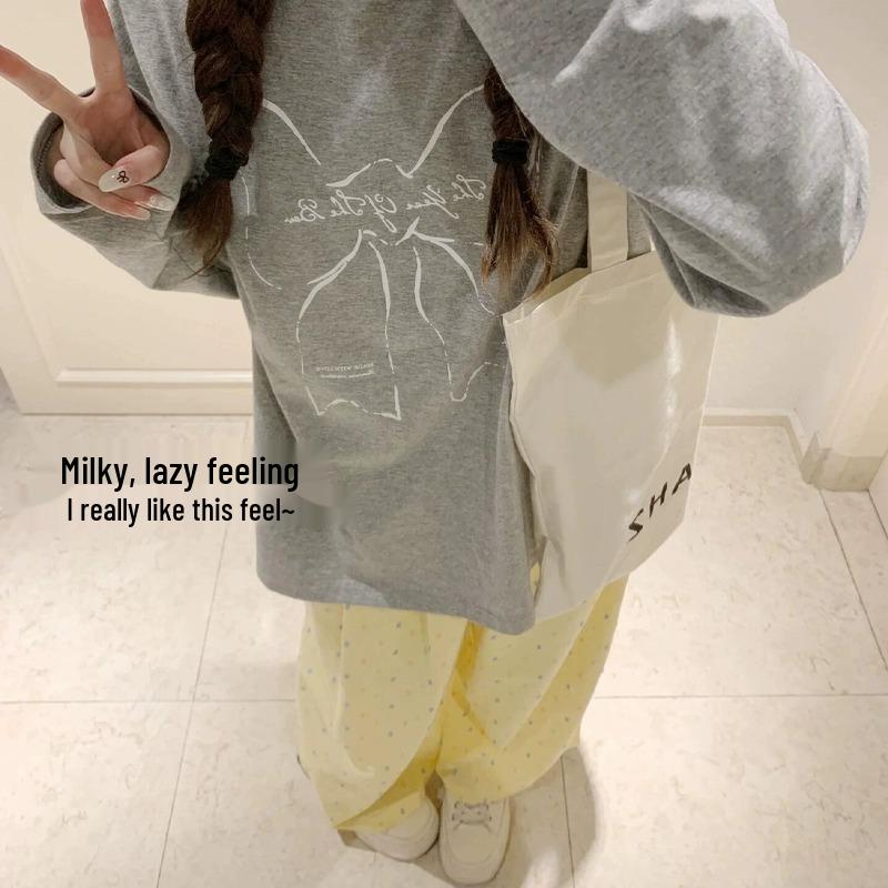 Petite Women s Yellow Polka Dot Casual Wide-Leg Pants for Summer S (80-95 lbs)
Petite Women s Yellow Polka Dot Casual Wide-Leg Pants for Summer S (80-95 lbs)