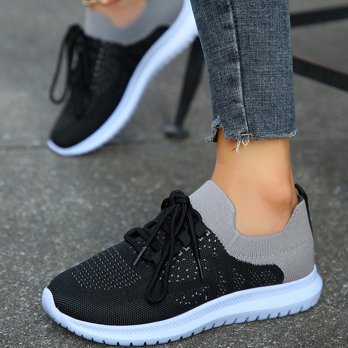 New spring and summer women s fly-woven sports shoes fashionable versatile running shoes mesh breathable casual female students 43 сірий колір
New spring and summer women s fly-woven sports shoes fashionable versatile running shoes mesh breathable casual female students 43 сірий колір
