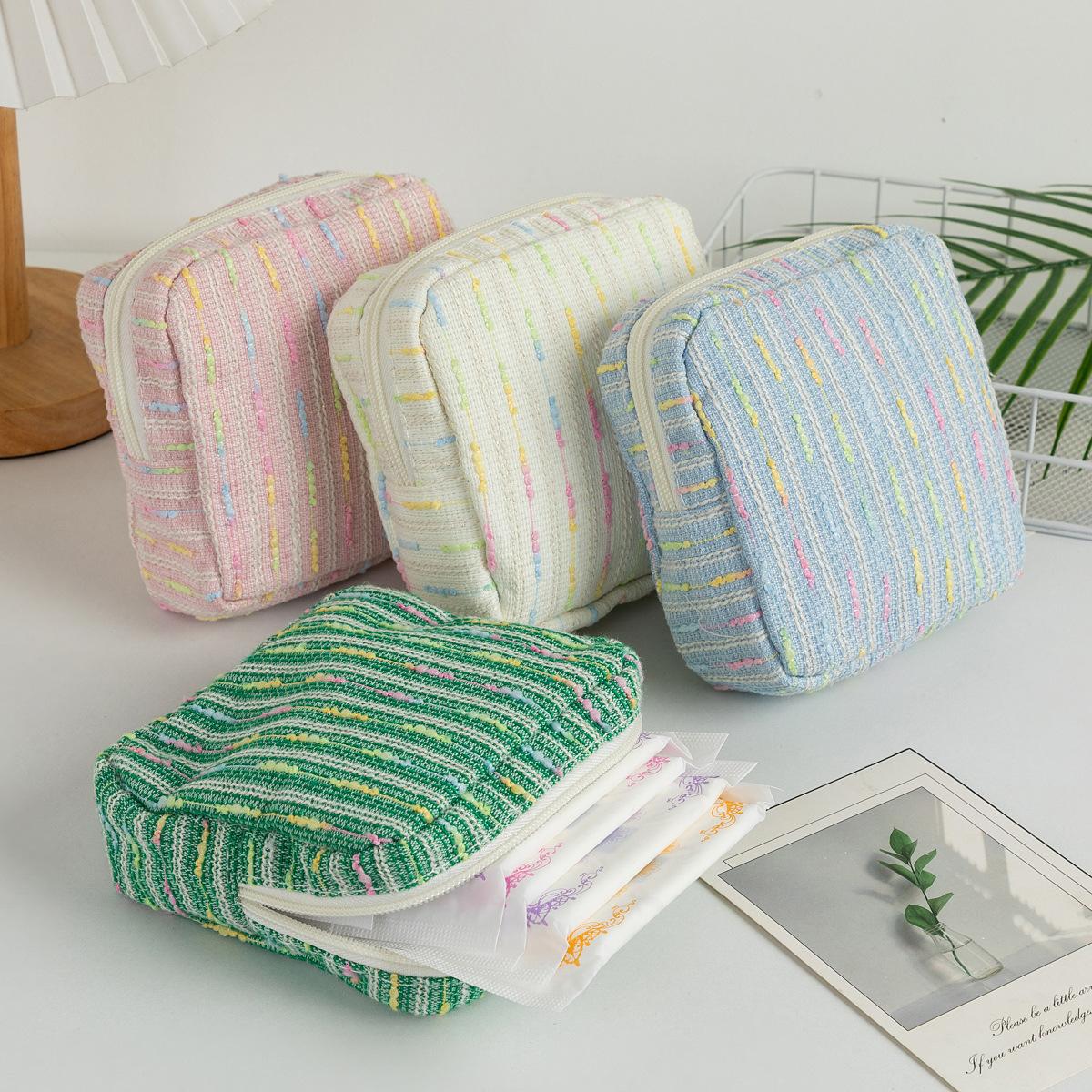 Multi Function Portable Sanitary Pad Storage Bag Tampon Pouch Napkin Cosmetic Bag Organizer Makeup Bag Girl Cute Coin Purse Bags 12.5x5x12.5cm
Multi Function Portable Sanitary Pad Storage Bag Tampon Pouch Napkin Cosmetic Bag Organizer Makeup Bag Girl Cute Coin Purse Bags 12.5x5x12.5cm