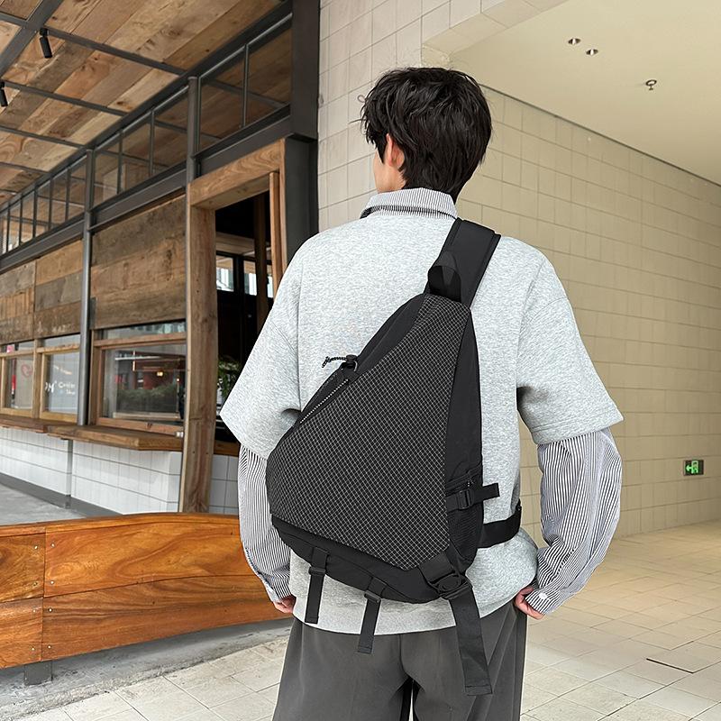2025 new mountain men s and women s messenger bags niche design personalized bow and arrow bags large-capacity casual shoulder bags жовтий
2025 new mountain men s and women s messenger bags niche design personalized bow and arrow bags large-capacity casual shoulder bags жовтий