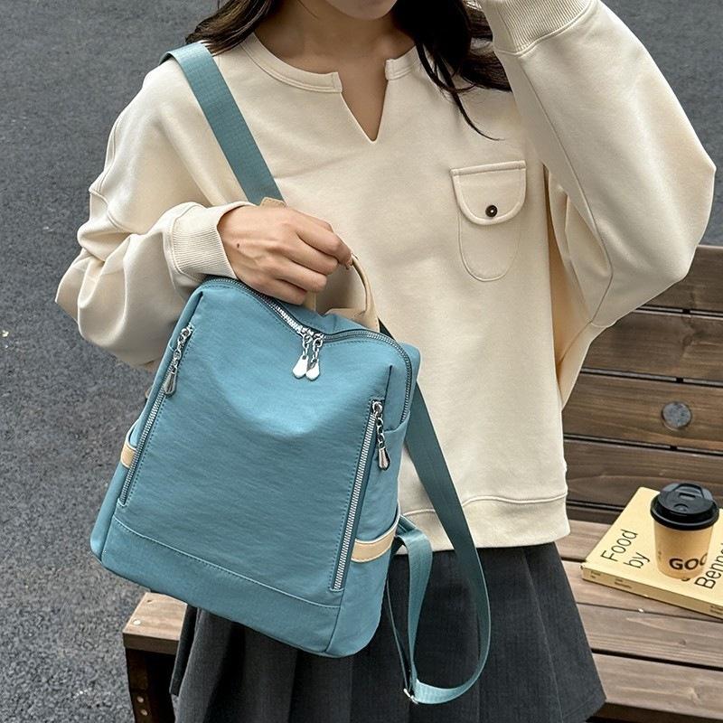 Commute Double-shoulder Bag - Fashionable Women s Large-capacity Travel Backpack синій
Commute Double-shoulder Bag - Fashionable Women s Large-capacity Travel Backpack синій