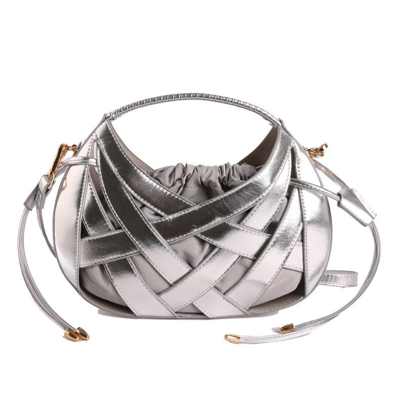 Handbag, Women s Niche Design, Woven Bag, Fashionable and Simple Drawstring Bag, Versatile Commuting Single Shoulder Crossbody Bag
Handbag, Women s Niche Design, Woven Bag, Fashionable and Simple Drawstring Bag, Versatile Commuting Single Shoulder Crossbody Bag