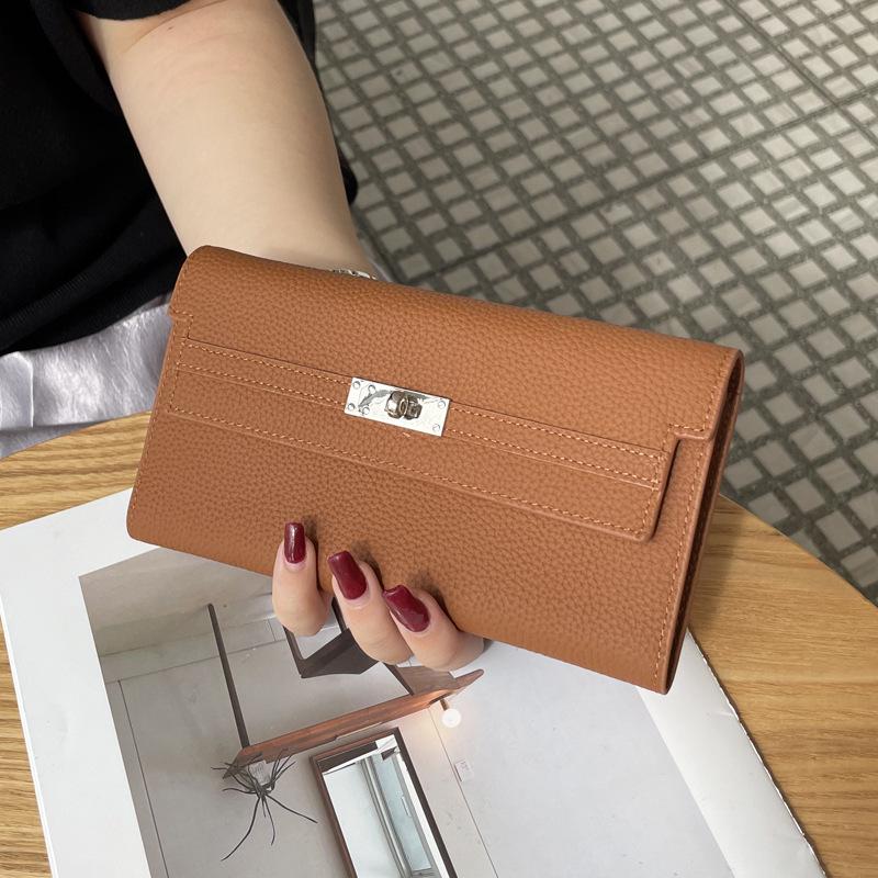 2025 Women s Premium Cowhide Leather Clutch Wallet - Multifunctional Long Phone Bag світло-коричневого кольору
2025 Women s Premium Cowhide Leather Clutch Wallet - Multifunctional Long Phone Bag світло-коричневого кольору