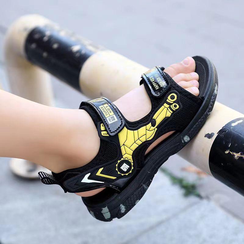 Модные сандалии для мальчиков, нескользящая мягкая подошва, детские спортивные сандалии, новая летняя студенческая обувь для пляжа для детей среднего и старшего возраста 39
Модные сандалии для мальчиков, нескользящая мягкая подошва, детские спортивные сандалии, новая летняя студенческая обувь для пляжа для детей среднего и старшего возраста 39