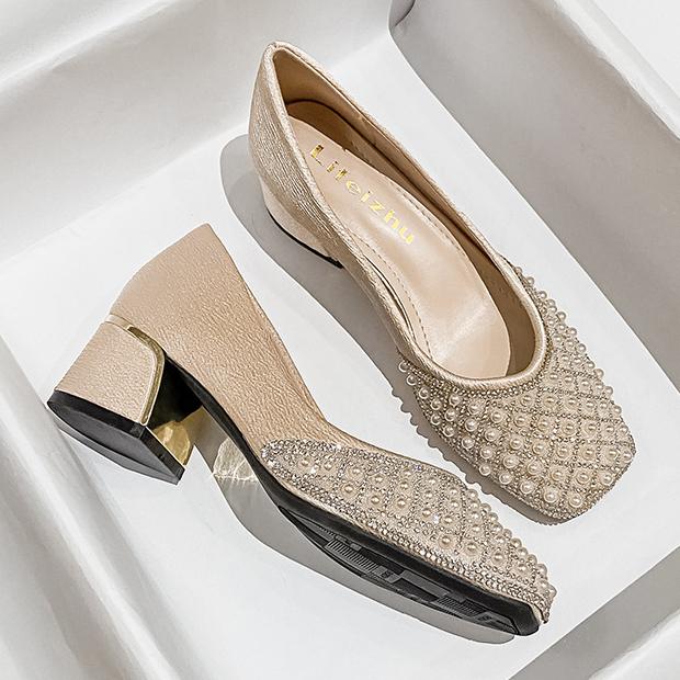 Big Size 35-43 Women Pumps Med Heel Square Toe Office Lady Shoes Pearls Crystal Diamonds Decoration Wedding Shoes Designer Style 43 бежевий
Big Size 35-43 Women Pumps Med Heel Square Toe Office Lady Shoes Pearls Crystal Diamonds Decoration Wedding Shoes Designer Style 43 бежевий