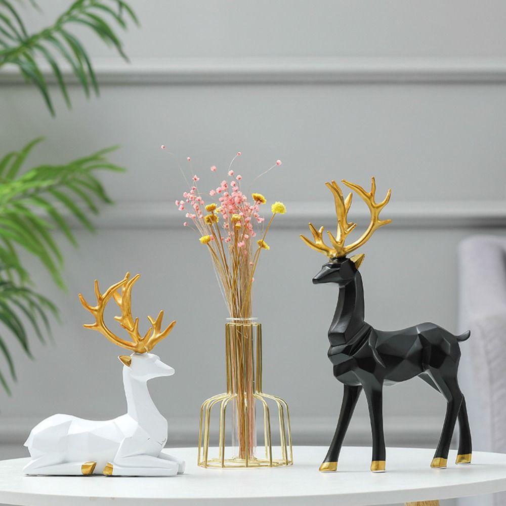 Gold Geometric Elk Sculpture Standing Festival Reindeer Statues Origami Elk Ornaments Desk
Gold Geometric Elk Sculpture Standing Festival Reindeer Statues Origami Elk Ornaments Desk