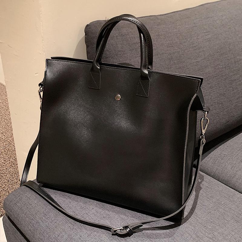 Large bag women s large-capacity new textured computer bag Crossbody shoulder bag portable tote bag
Large bag women s large-capacity new textured computer bag Crossbody shoulder bag portable tote bag