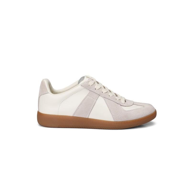 Silver Women s Spring 2025 New Leather Athleisure Shoes Women s Flats Versatile Sneakers 40
Silver Women s Spring 2025 New Leather Athleisure Shoes Women s Flats Versatile Sneakers 40
