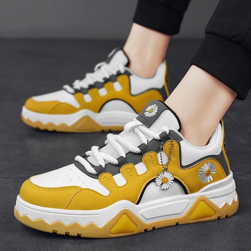 Men s shoes spring 2025 new low-top trendy board shoes men s casual sports trendy shoes leather surface student shoes thick sole 39
Men s shoes spring 2025 new low-top trendy board shoes men s casual sports trendy shoes leather surface student shoes thick sole 39