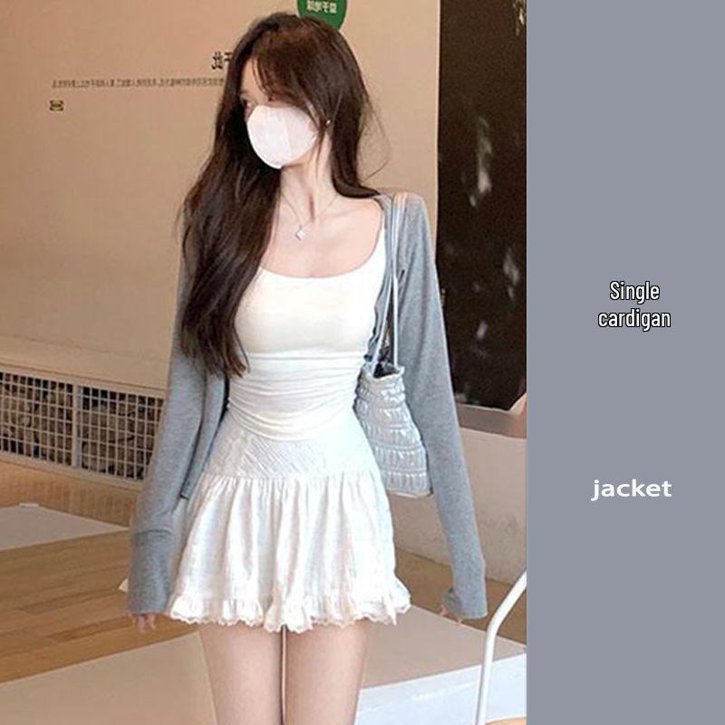 Stylish 2026 Summer Petite Women s Three-Piece Set: Camisole, Cardigan, Skirt - Youthful Look S
Stylish 2026 Summer Petite Women s Three-Piece Set: Camisole, Cardigan, Skirt - Youthful Look S