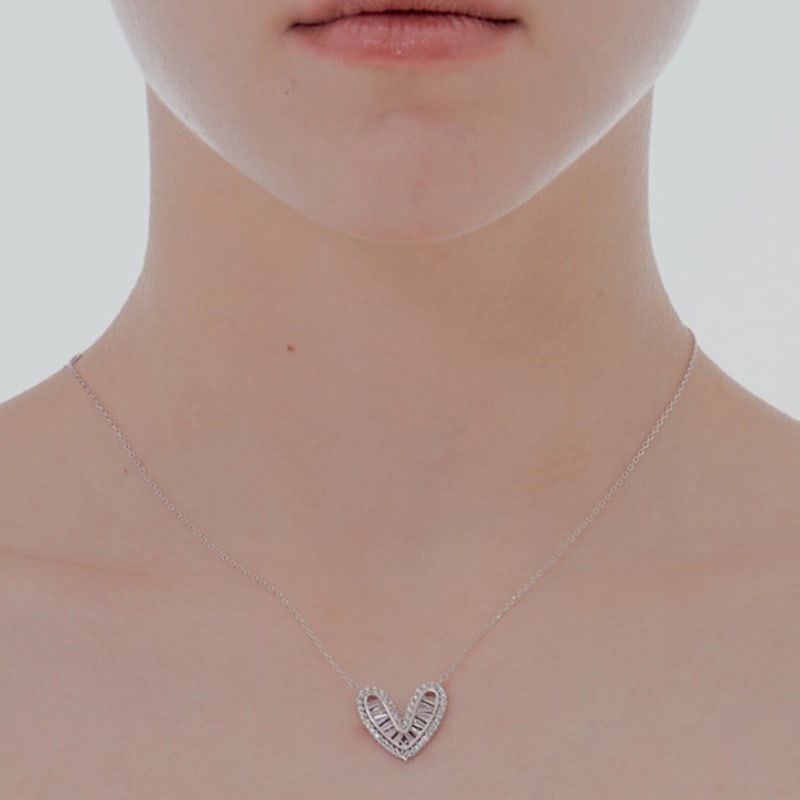 JYDDM Brilliant Heart Necklace GOLD
JYDDM Brilliant Heart Necklace GOLD