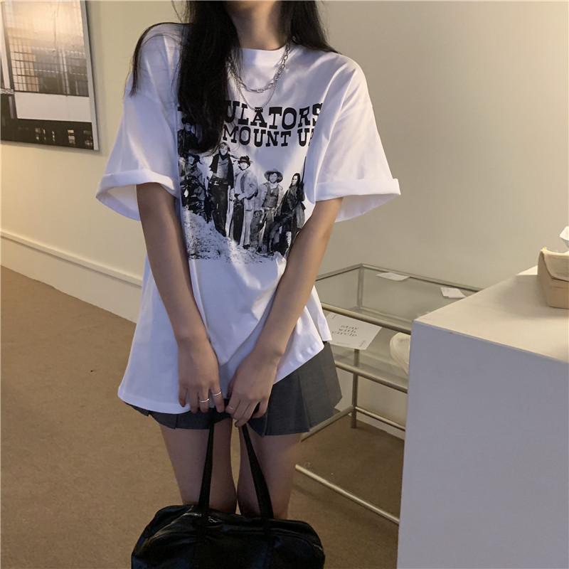 Retro American Short-sleeved T-shirt for Women s New Summer Loose Design BF Style Couple Outfits 2XL білий
Retro American Short-sleeved T-shirt for Women s New Summer Loose Design BF Style Couple Outfits 2XL білий