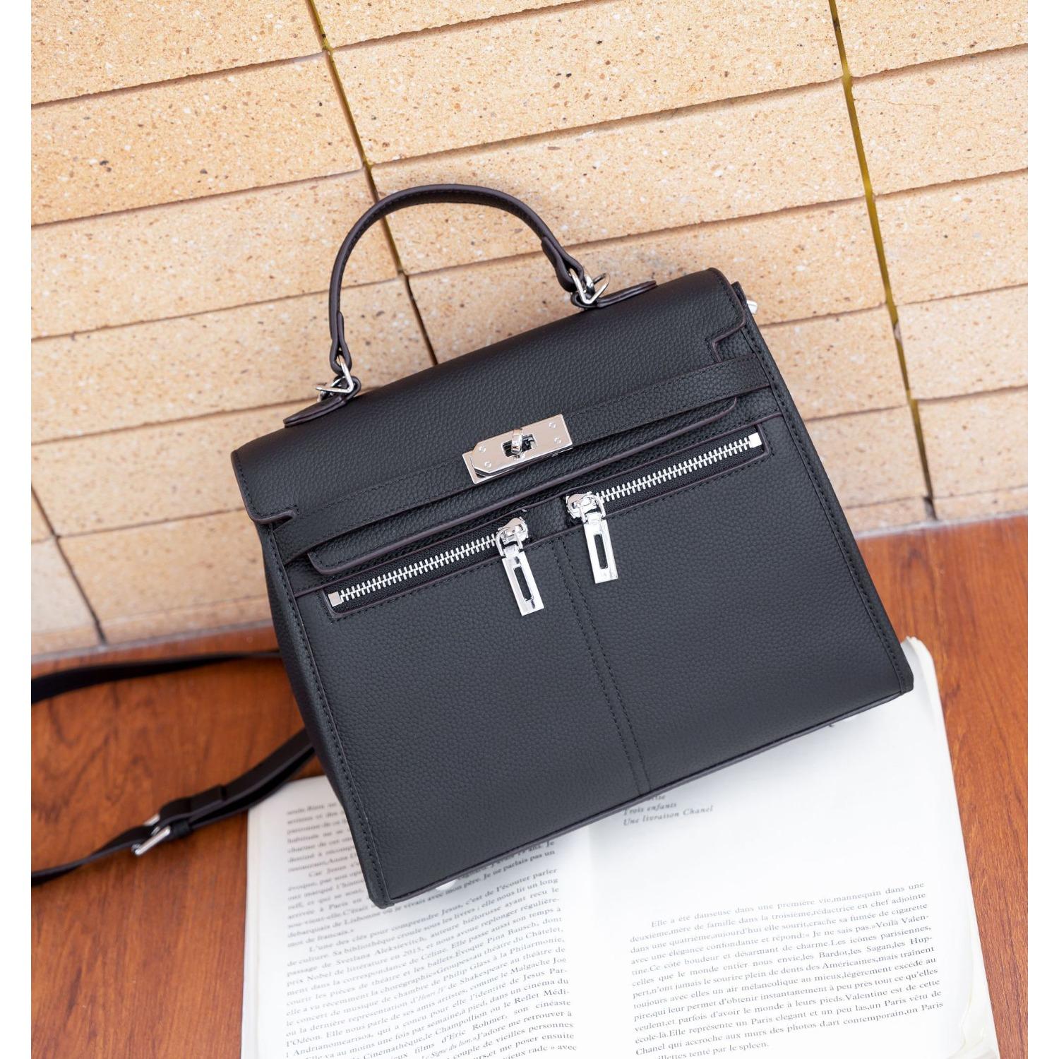 Женская сумка из коровьей кожи, одноплечевая женская сумка, модная многосекционная практичная сумка-локомотив большой вместимости чёрный
Женская сумка из коровьей кожи, одноплечевая женская сумка, модная многосекционная практичная сумка-локомотив большой вместимости чёрный