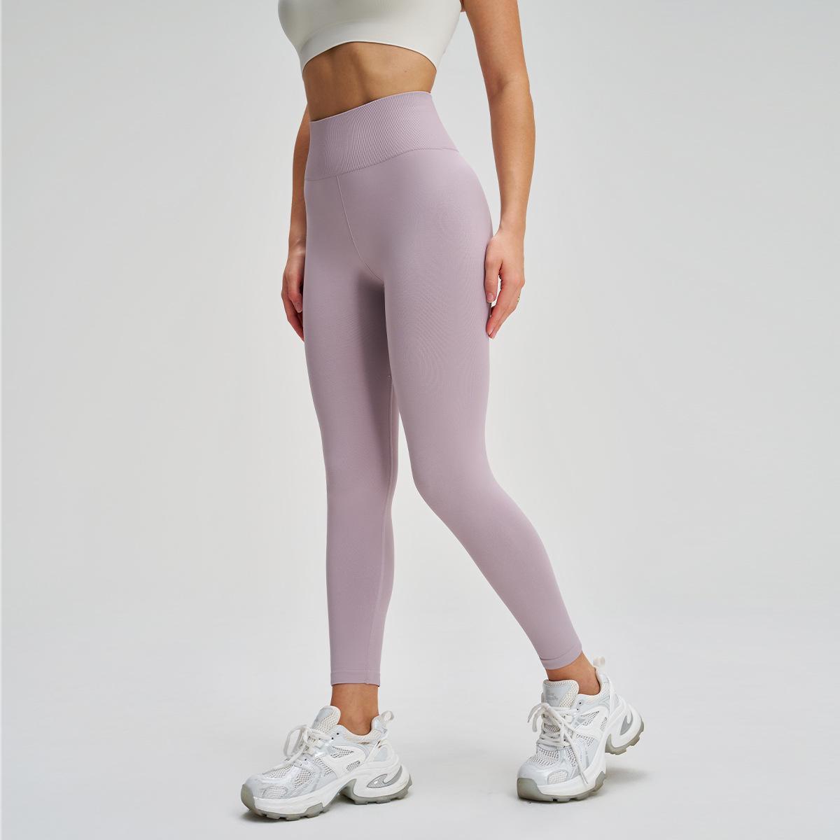 Women s Quick-Dry Breathable Yoga Leggings - Seamless, High-Rise, Peach Hip-Lifting, Perfect for Outdoor Running and Fitness. M (48-55 kg)
Women s Quick-Dry Breathable Yoga Leggings - Seamless, High-Rise, Peach Hip-Lifting, Perfect for Outdoor Running and Fitness. M (48-55 kg)