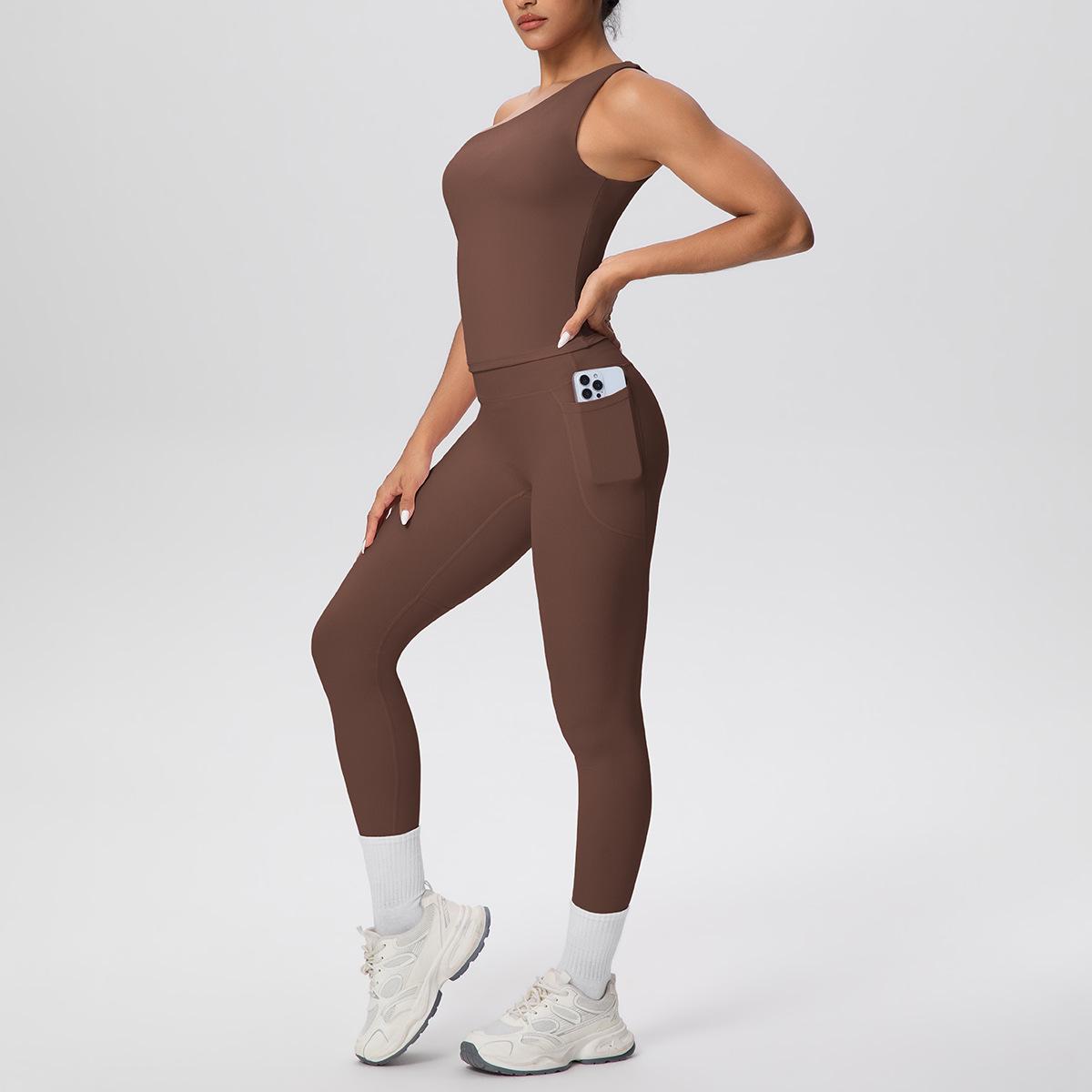 Brushed Nude Feel One-Shoulder Tank & Pocket Leggings Yoga Set XL
Brushed Nude Feel One-Shoulder Tank & Pocket Leggings Yoga Set XL