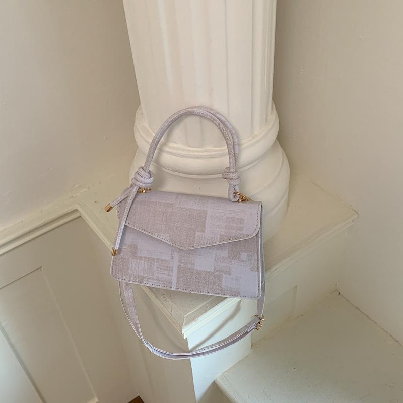 High value bag women s summer new commuter armpit bag fashionable and simple niche foreign style shoulder messenger bag білий
High value bag women s summer new commuter armpit bag fashionable and simple niche foreign style shoulder messenger bag білий