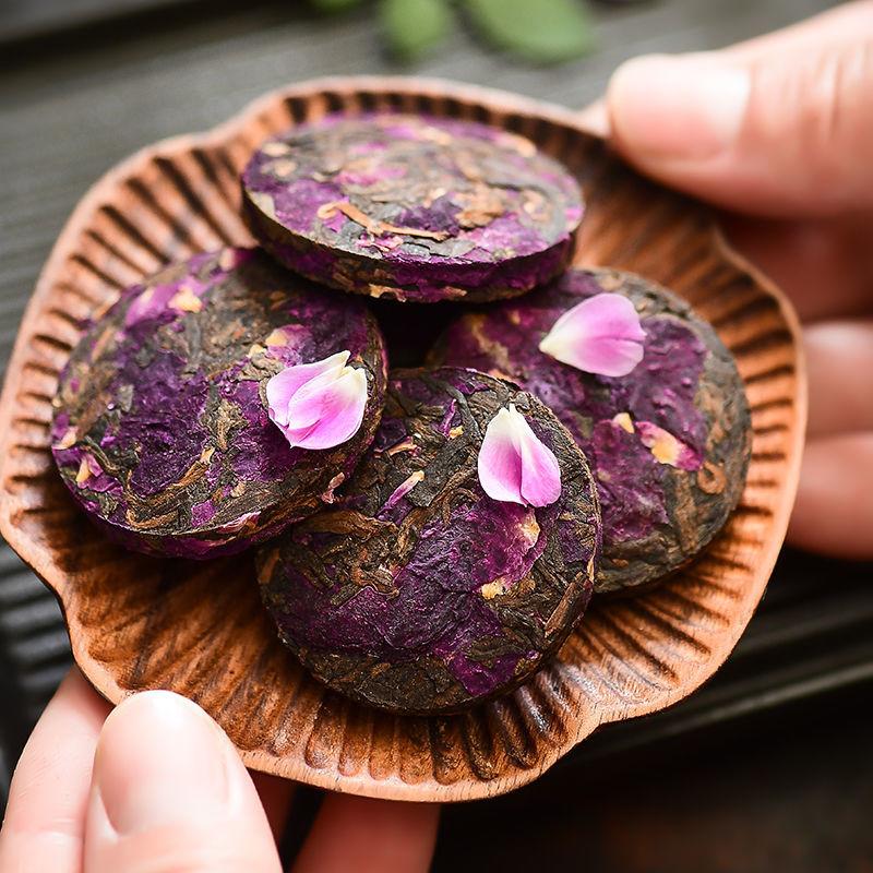 Спелый чай Palace Pu Er, чайный пакетик с розой, чай Xiaotuo, упаковка из 9 предметов, небольшой чайный пирог с очень сильным ароматом, спелый чай
Спелый чай Palace Pu Er, чайный пакетик с розой, чай Xiaotuo, упаковка из 9 предметов, небольшой чайный пирог с очень сильным ароматом, спелый чай