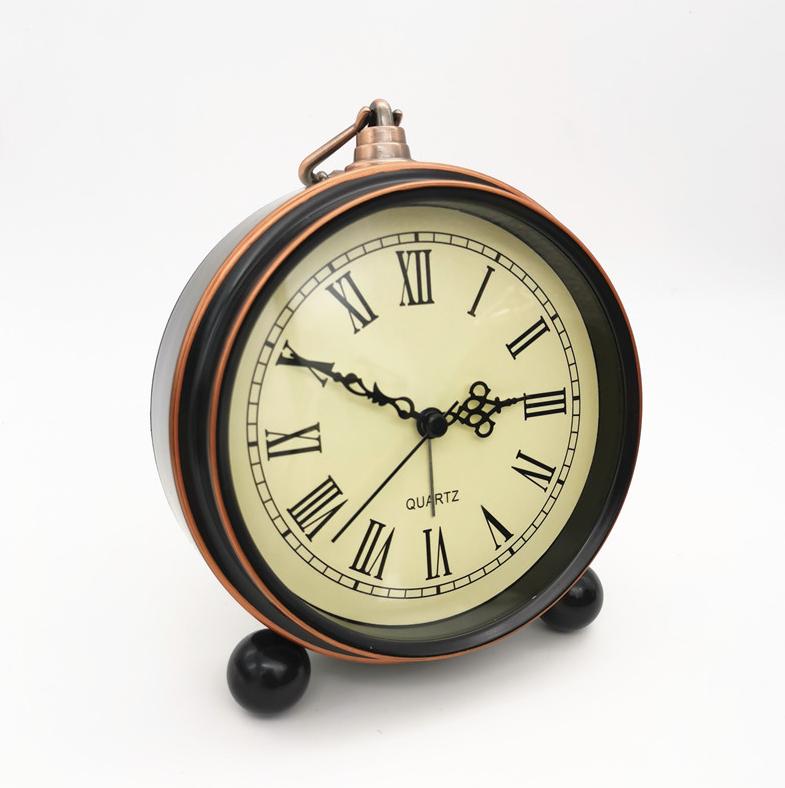 Vintage Retro Alarm Clock For Bedroom High-end Elegant Vintage Metal Table Clock Desk Clock Operated
Vintage Retro Alarm Clock For Bedroom High-end Elegant Vintage Metal Table Clock Desk Clock Operated