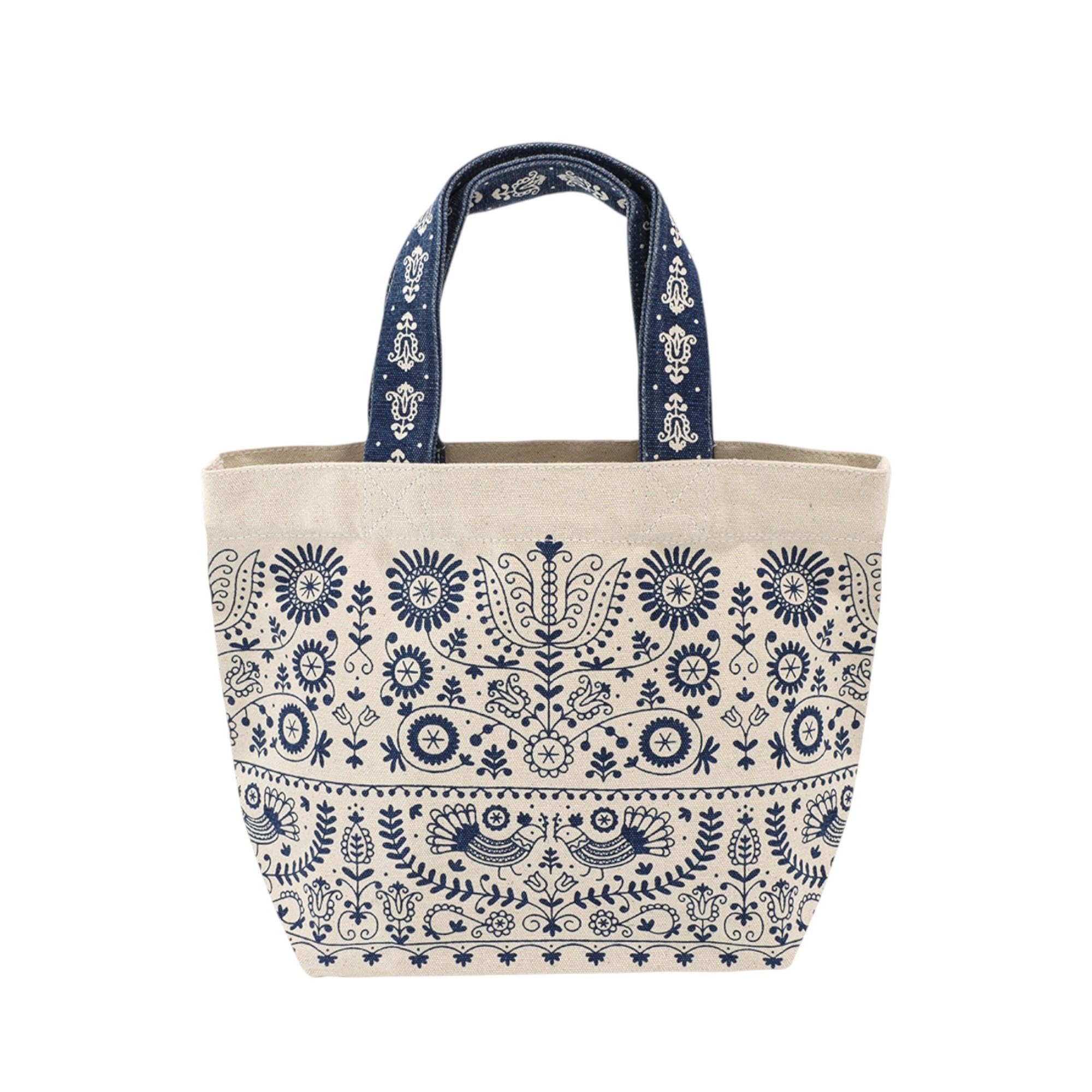 Navy Irashosh canvas bag
Navy Irashosh canvas bag