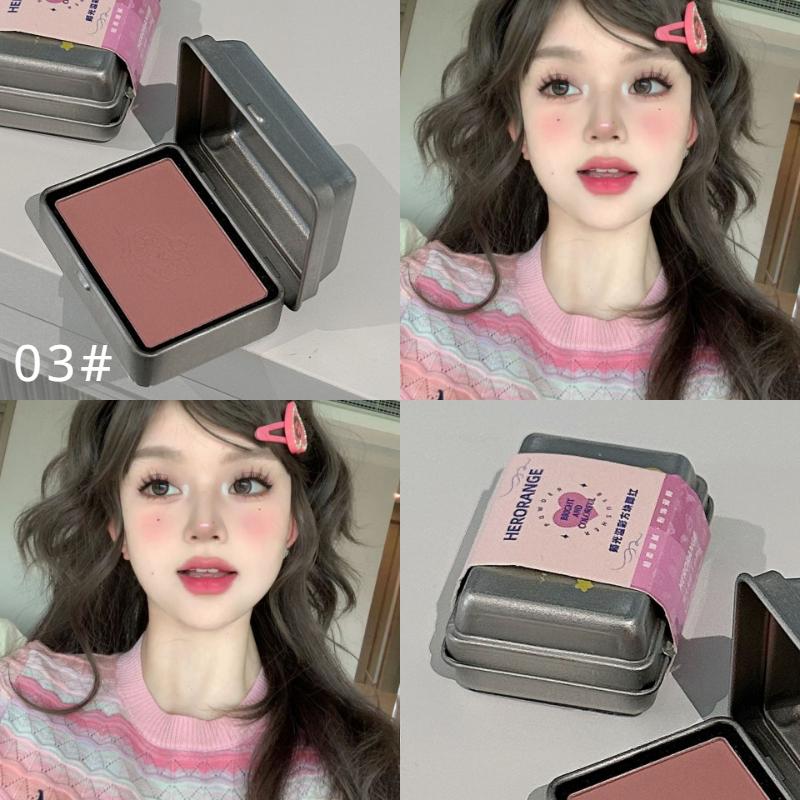 Square Iron Box Blush Clear and Pure Korean Sweet Sister Yuanqi Natural Do Not Fly Powder! 03#
Square Iron Box Blush Clear and Pure Korean Sweet Sister Yuanqi Natural Do Not Fly Powder! 03#