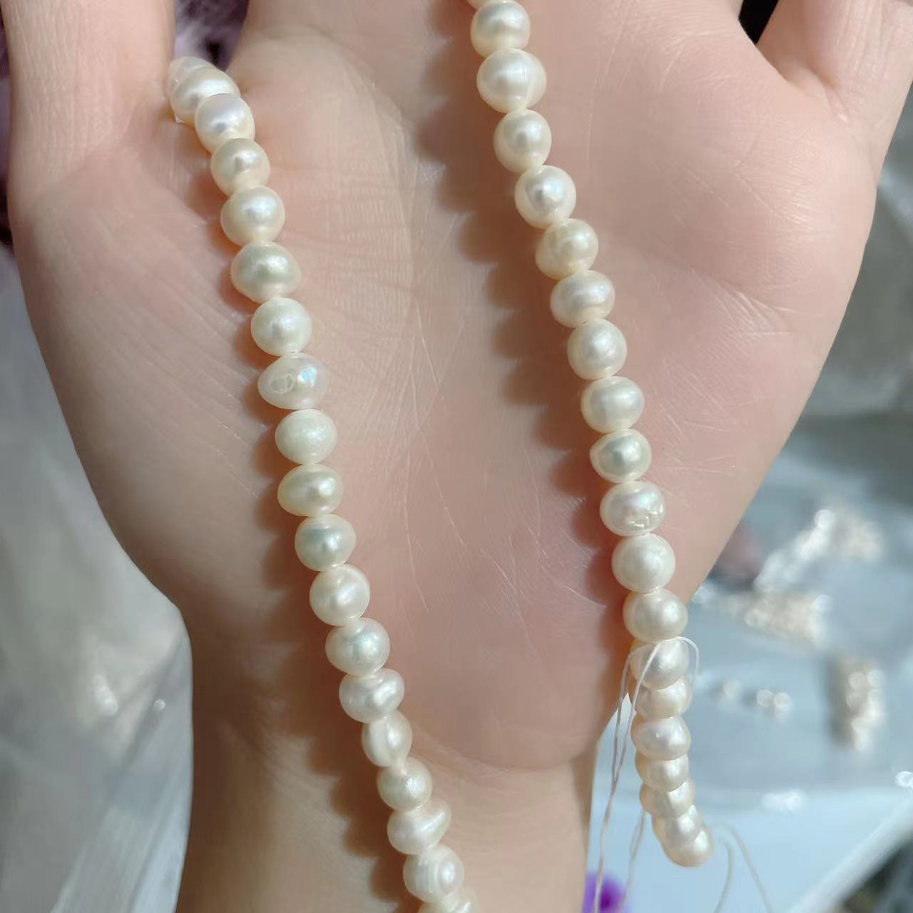 Indigo Cat s Eye Stone Bracelet for Women, Unique Design, New Pearl Style, Versatile for Best Friends Natural Pearl Bracelet in
Indigo Cat s Eye Stone Bracelet for Women, Unique Design, New Pearl Style, Versatile for Best Friends Natural Pearl Bracelet in