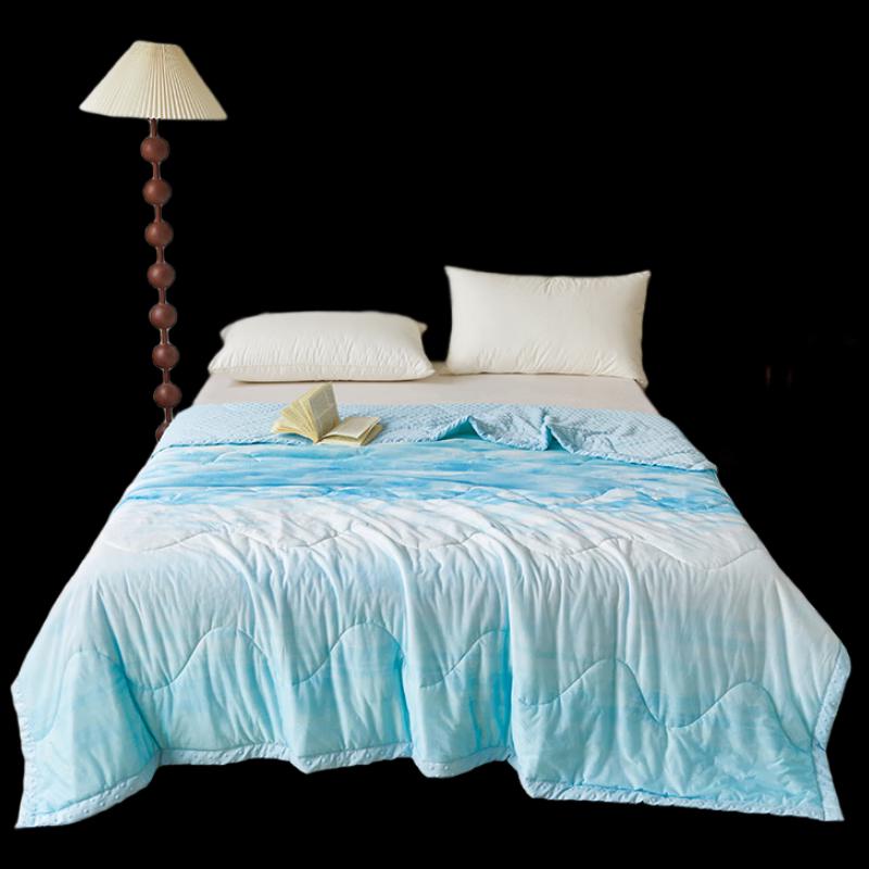 Southern Life Cooling Ice Silk Quilt
Southern Life Cooling Ice Silk Quilt