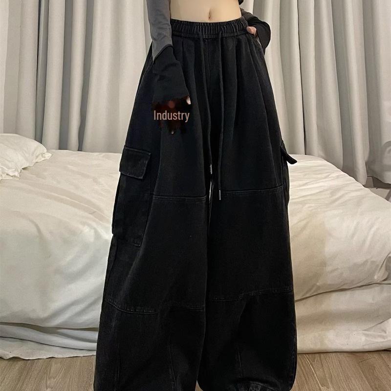 Темно-синий унисекс комбинезон с широкими штанинами от High Street Dopamine — утолщенный и свободный крой для повседневного тренда на осень/зиму M
Темно-синий унисекс комбинезон с широкими штанинами от High Street Dopamine — утолщенный и свободный крой для повседневного тренда на осень/зиму M