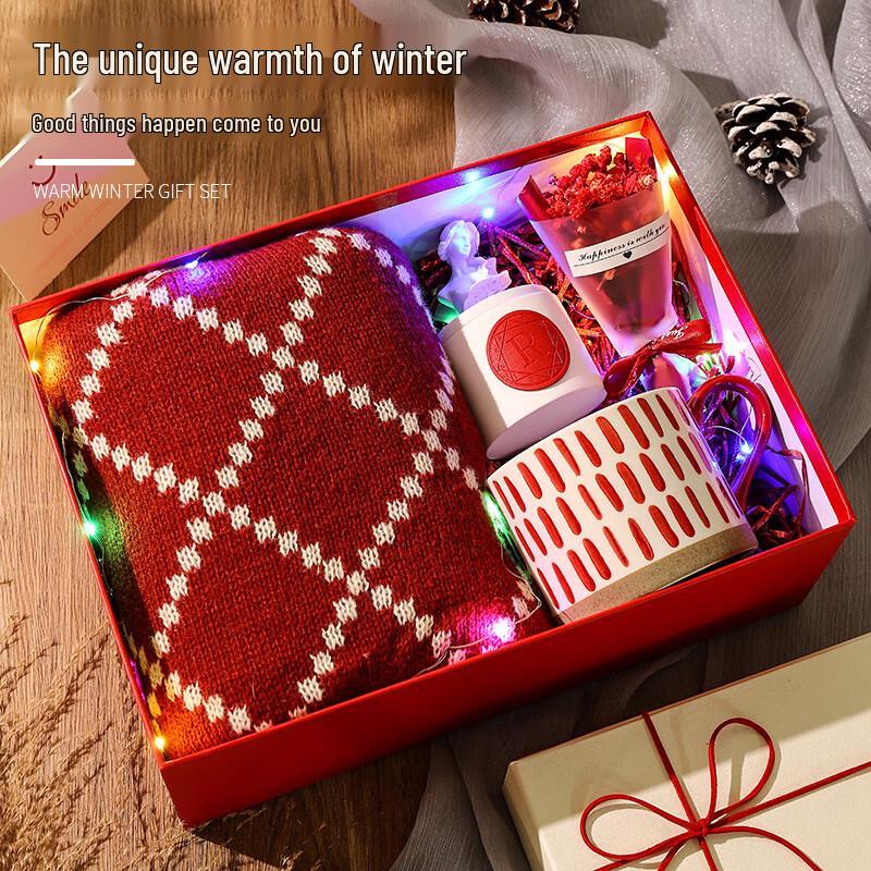 Three Dolphins J-02 Romantic Gift Set One Size
Three Dolphins J-02 Romantic Gift Set One Size