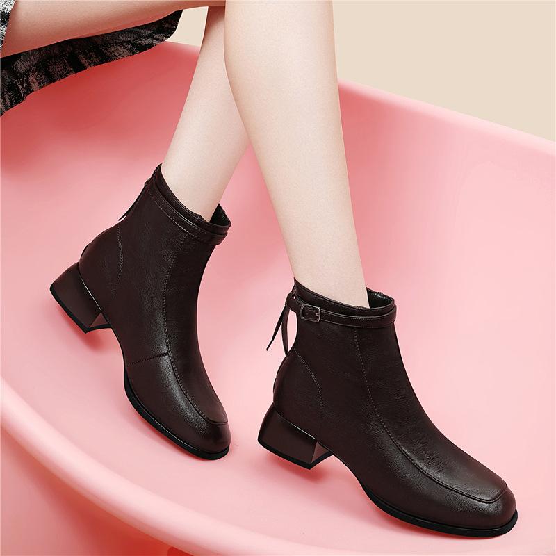 Thick-soled Martin boots women s autumn and winter new velvet temperament short boots British style versatile thin boots leather boots cotton shoes 40
Thick-soled Martin boots women s autumn and winter new velvet temperament short boots British style versatile thin boots leather boots cotton shoes 40