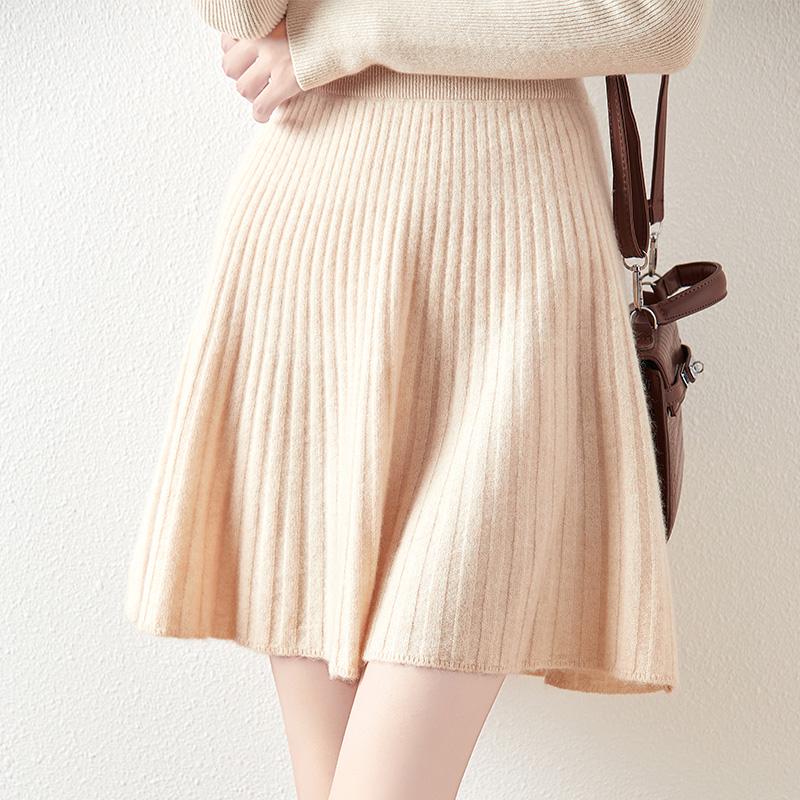 Women s Elastic Waist Wool A-Line Mini Skirt - Autumn/Winter Knitted, Hip-Hiding, Pleated Design M чирковый
Women s Elastic Waist Wool A-Line Mini Skirt - Autumn/Winter Knitted, Hip-Hiding, Pleated Design M чирковый