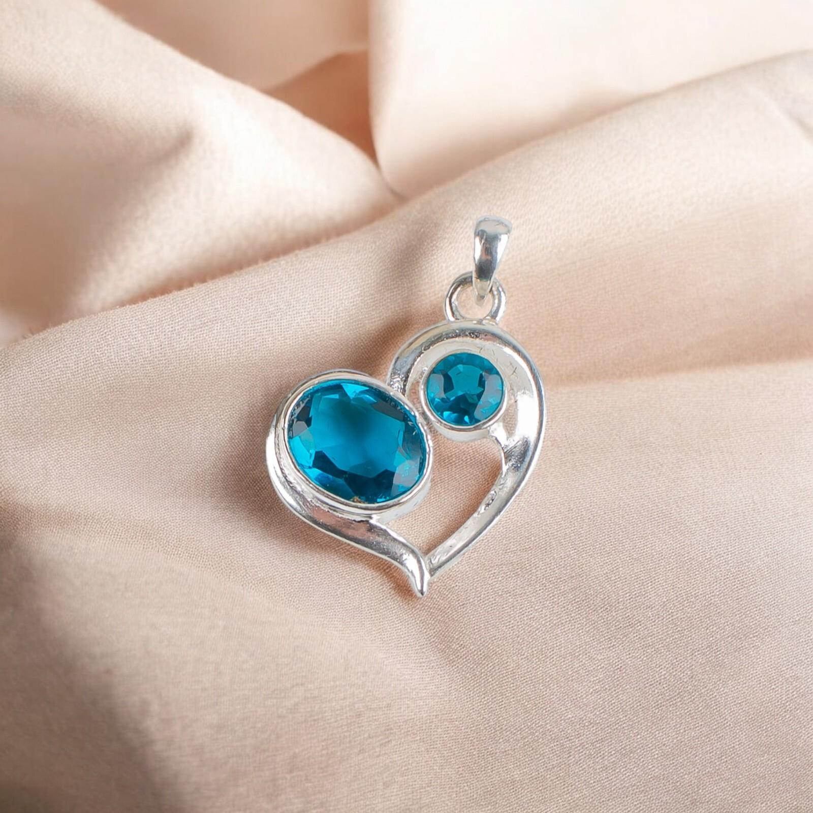 Blue Apatite Gemstone 925 Sterling Silver Jewelry Heart Pendant For Wedding Gift CP-3-11
Blue Apatite Gemstone 925 Sterling Silver Jewelry Heart Pendant For Wedding Gift CP-3-11