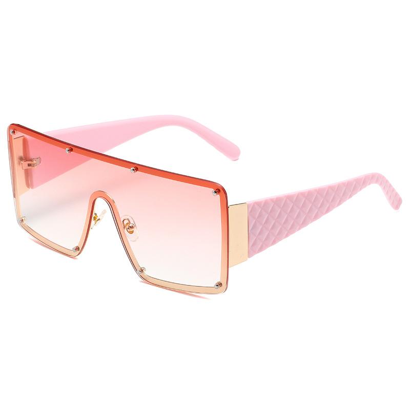 Large Frame Latest Joined Body Sunglasses Women Designer Premium Sunglasses Outside Activity Leisure Women Eyewear UV 400 Protection Oculos De Sol As shown in the figu
Large Frame Latest Joined Body Sunglasses Women Designer Premium Sunglasses Outside Activity Leisure Women Eyewear UV 400 Protection Oculos De Sol As shown in the figu
