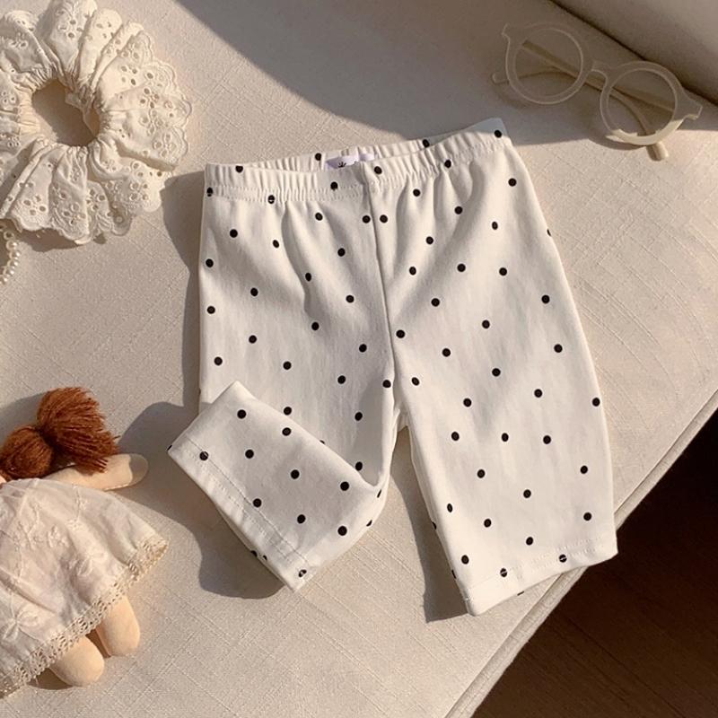 Children s Shorts Dots Printed Short Pant for Girls Elastic Cotton Bottom Fashion and Cute Kids Outwear Short Pants 90 белый
Children s Shorts Dots Printed Short Pant for Girls Elastic Cotton Bottom Fashion and Cute Kids Outwear Short Pants 90 белый