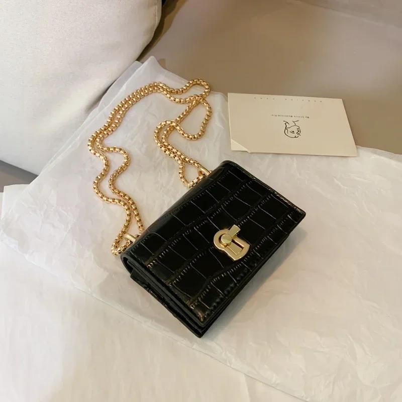 Миниатюрная квадратная женская сумка через плечо, новая высококачественная дизайнерская винтажная сумка из плутониевой кожи
Миниатюрная квадратная женская сумка через плечо, новая высококачественная дизайнерская винтажная сумка из плутониевой кожи