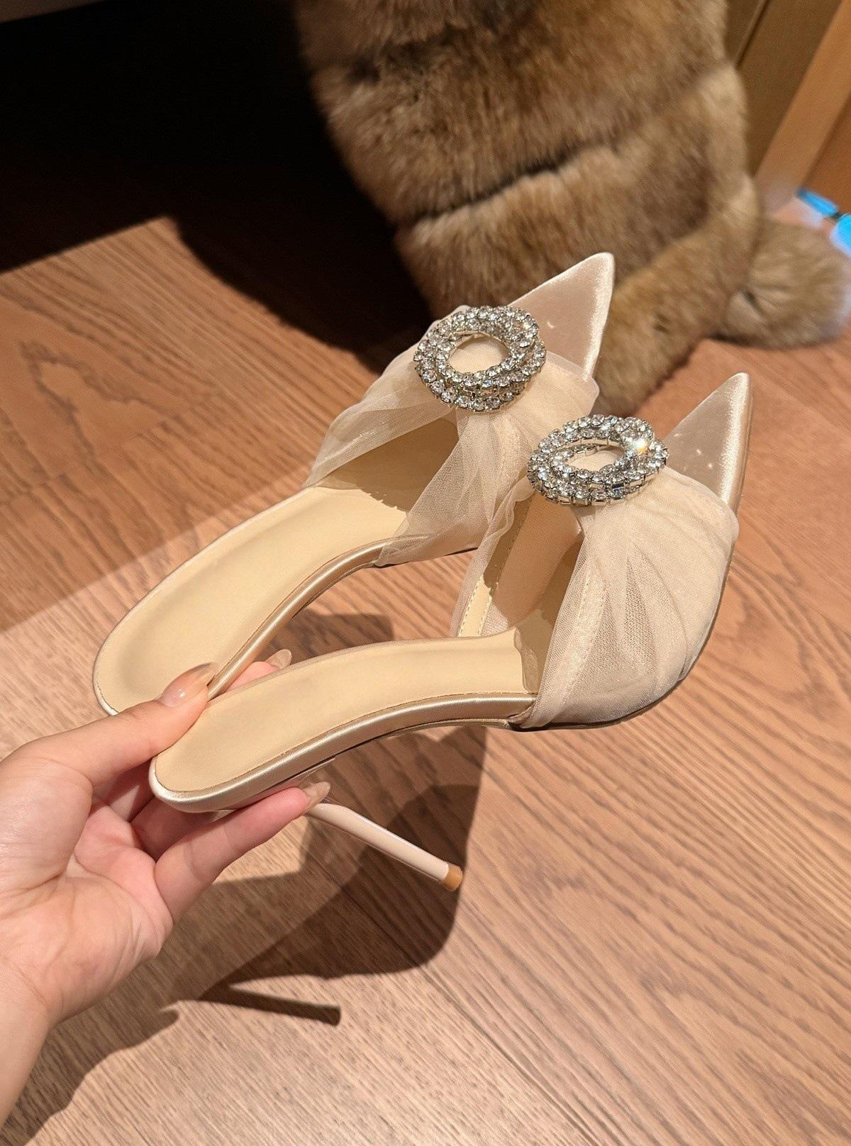 Slippers Women S Summer Outer Wear New Year S High Heels Stiletto Pointed Rhinestone French Temperament Sandals With Skirt 41 тілесний
Slippers Women S Summer Outer Wear New Year S High Heels Stiletto Pointed Rhinestone French Temperament Sandals With Skirt 41 тілесний