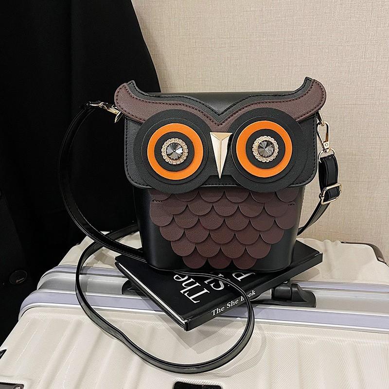 Niche Design Women s Bag Ins Style Cute Funny Owl Cross-body Creative Interesting Hot Girl Bucket чорний
Niche Design Women s Bag Ins Style Cute Funny Owl Cross-body Creative Interesting Hot Girl Bucket чорний